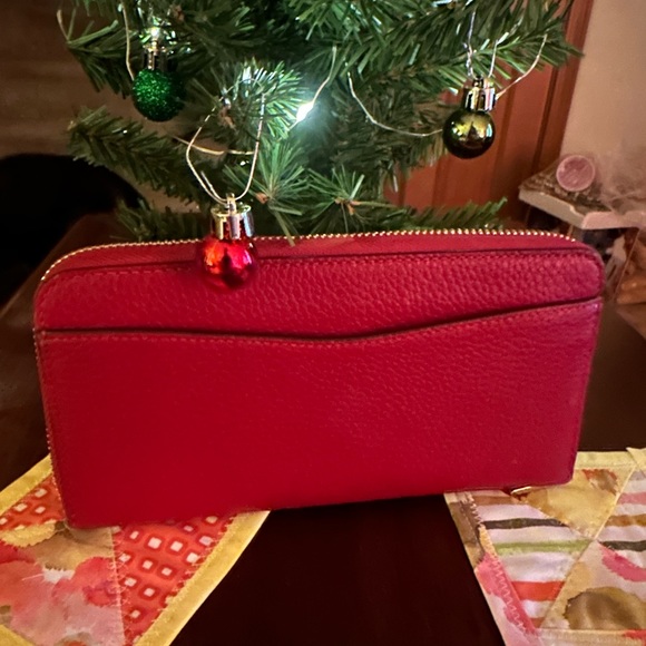 Red Kate Spade purse - Picture 2 of 9